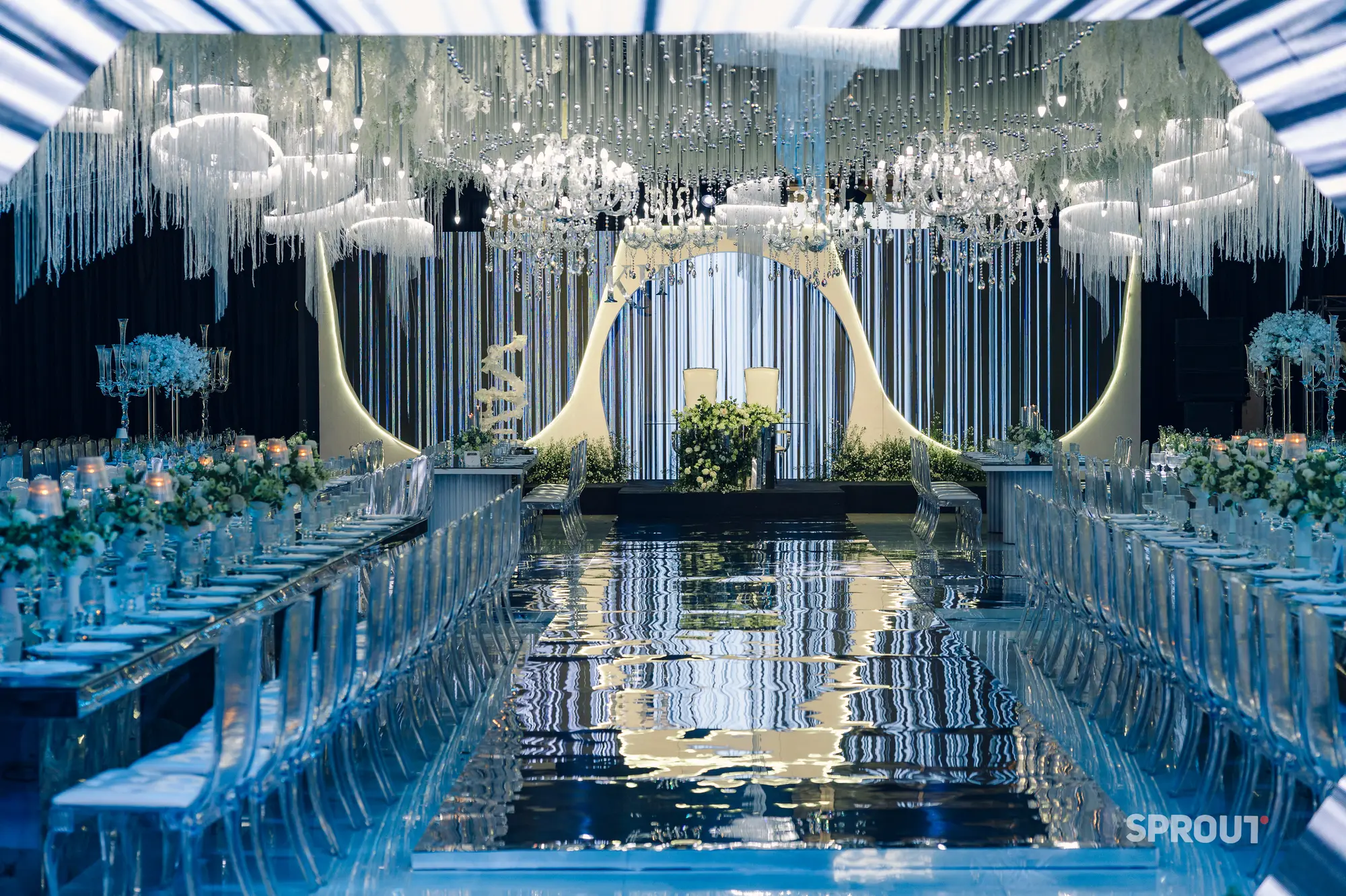 A crystal-lit reception hall at The Enclave