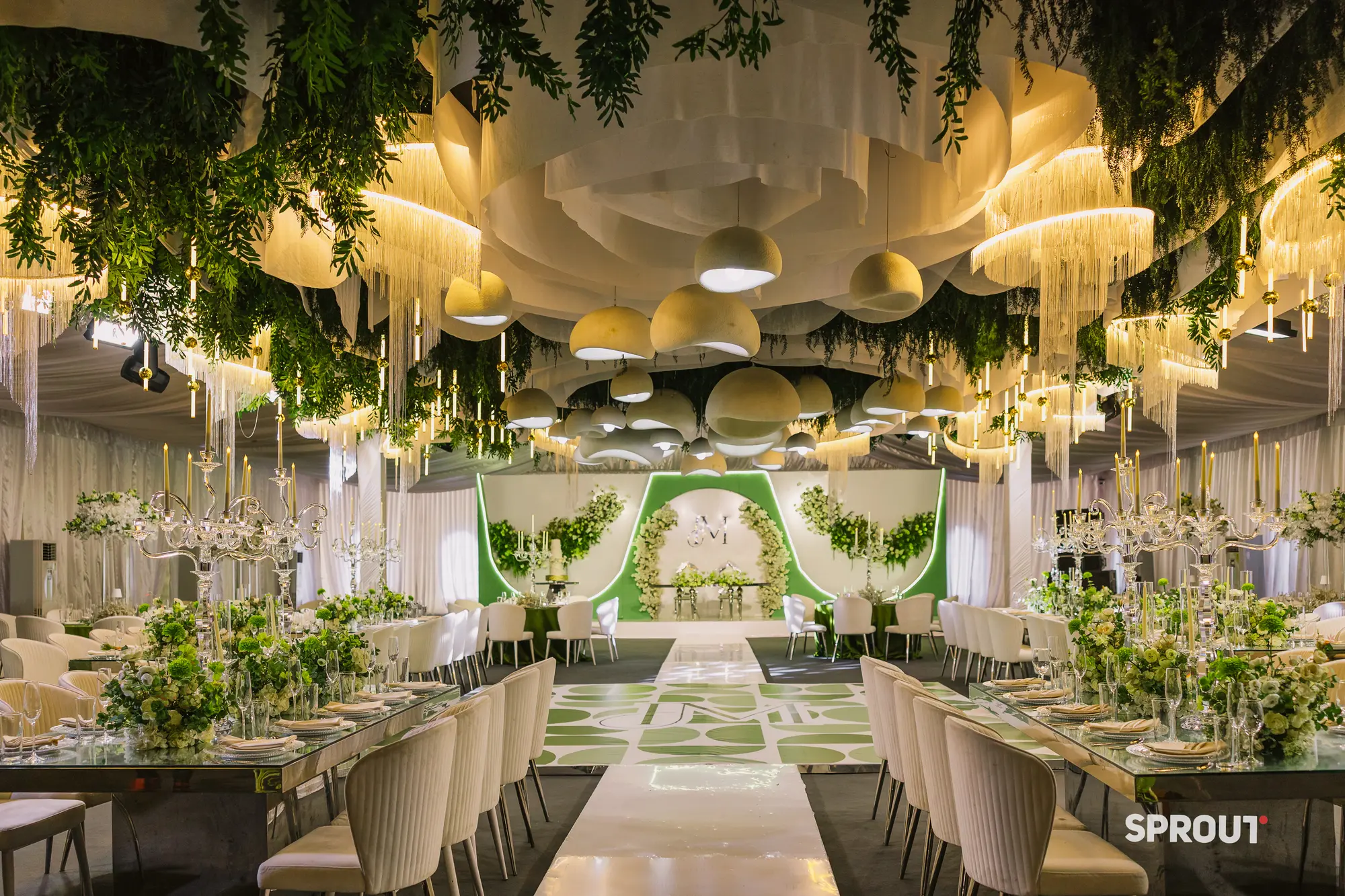 Safari Valley, Sprout Affair